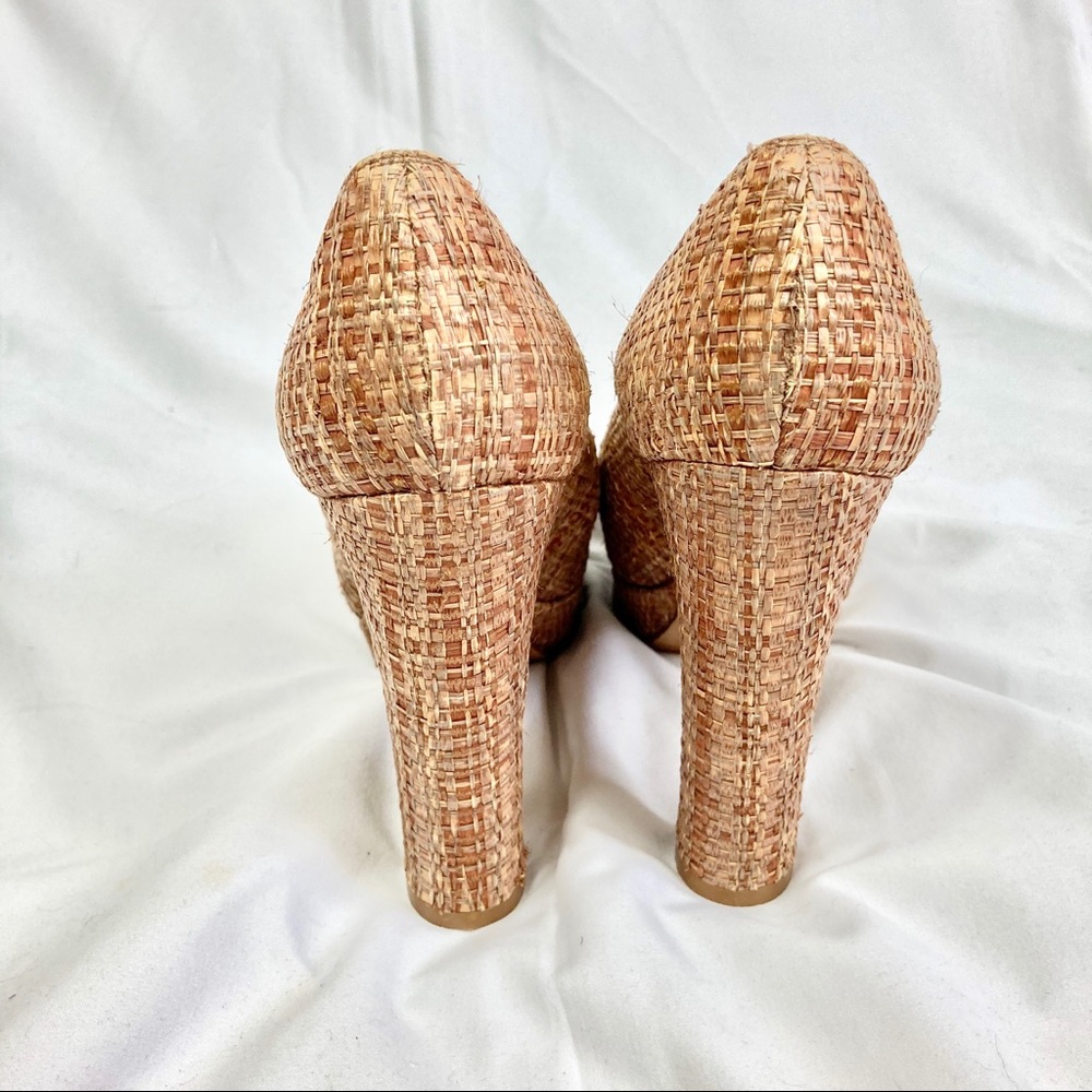 ⚡️⚡️ HOST PICK ⚡️⚡️Chanel raffia pumps size 37.5 - Picture 5 of 11